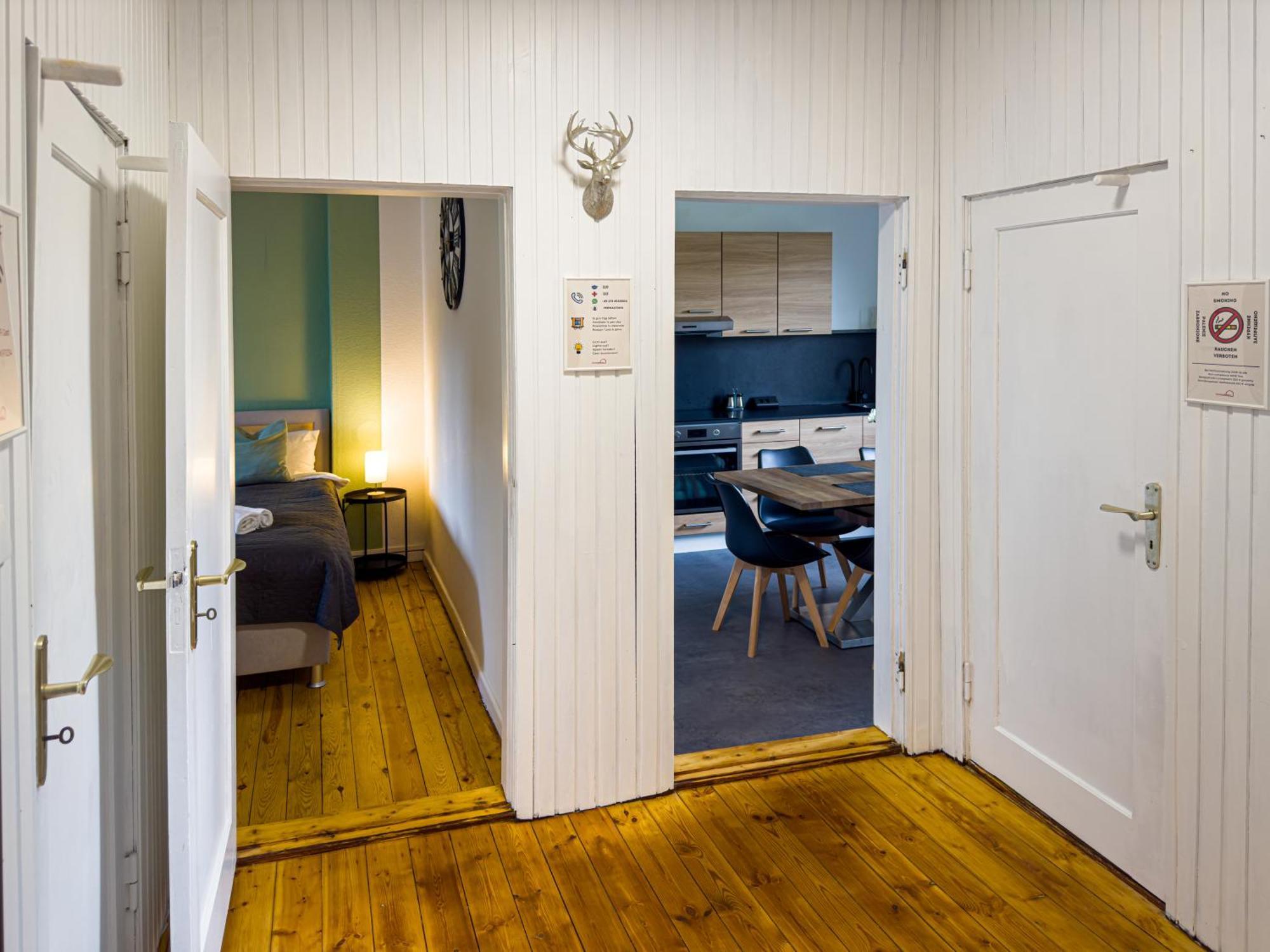 Immostay #8 - Haus Fuer 13 Personen Mit 7 Zimmer - Grosser Garten & Grill, Free Parking, Wlan BRE Exterior foto