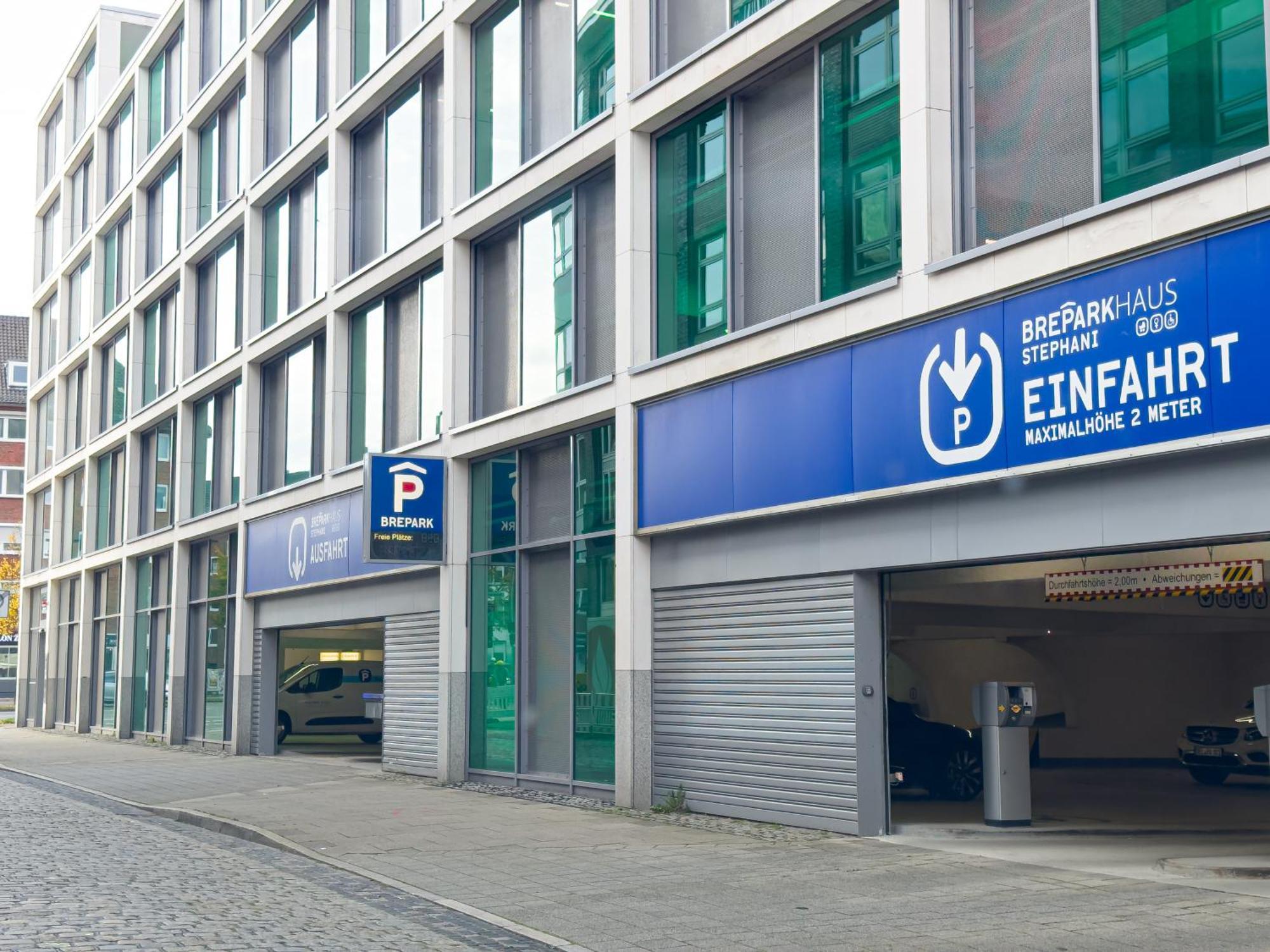 Immostay #8 - Haus Fuer 13 Personen Mit 7 Zimmer - Grosser Garten & Grill, Free Parking, Wlan BRE Exterior foto
